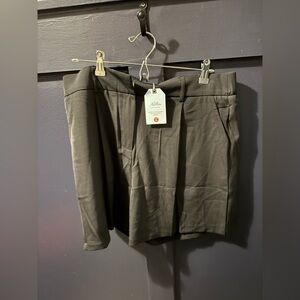 Black Pleated Shorts